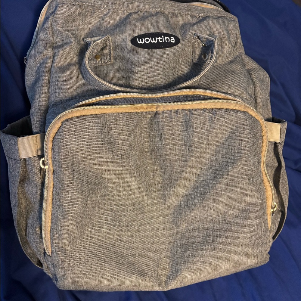 Wowtina Gray Baby Backpack